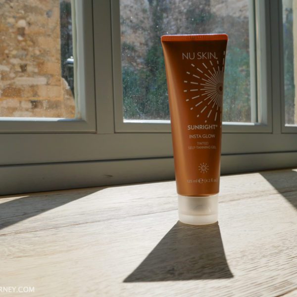 Sunright Insta Glow autobronzant nu skin